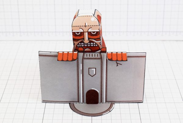PTI - Colossal Titan - Attach On Titan Paper Toy Craft Model Image - Main