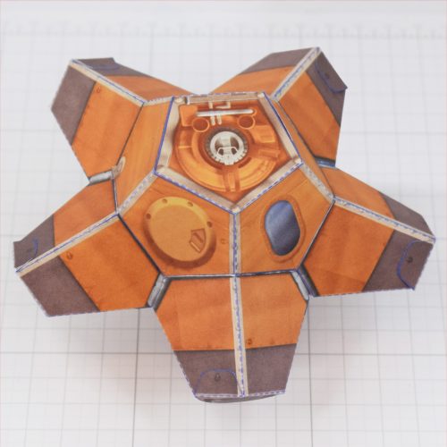 JL - Paper Toy Photo - Star Spaceship - Hovering