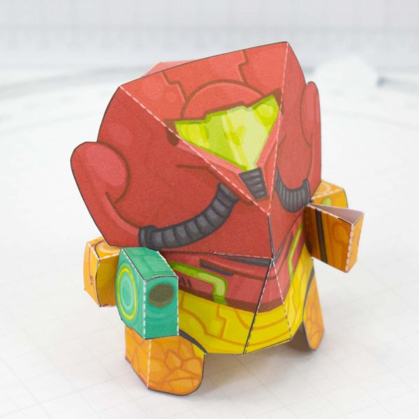 PTI - Front Angle- Metroid Samus Nintendo Paper Toy Craft Fold Up Friends